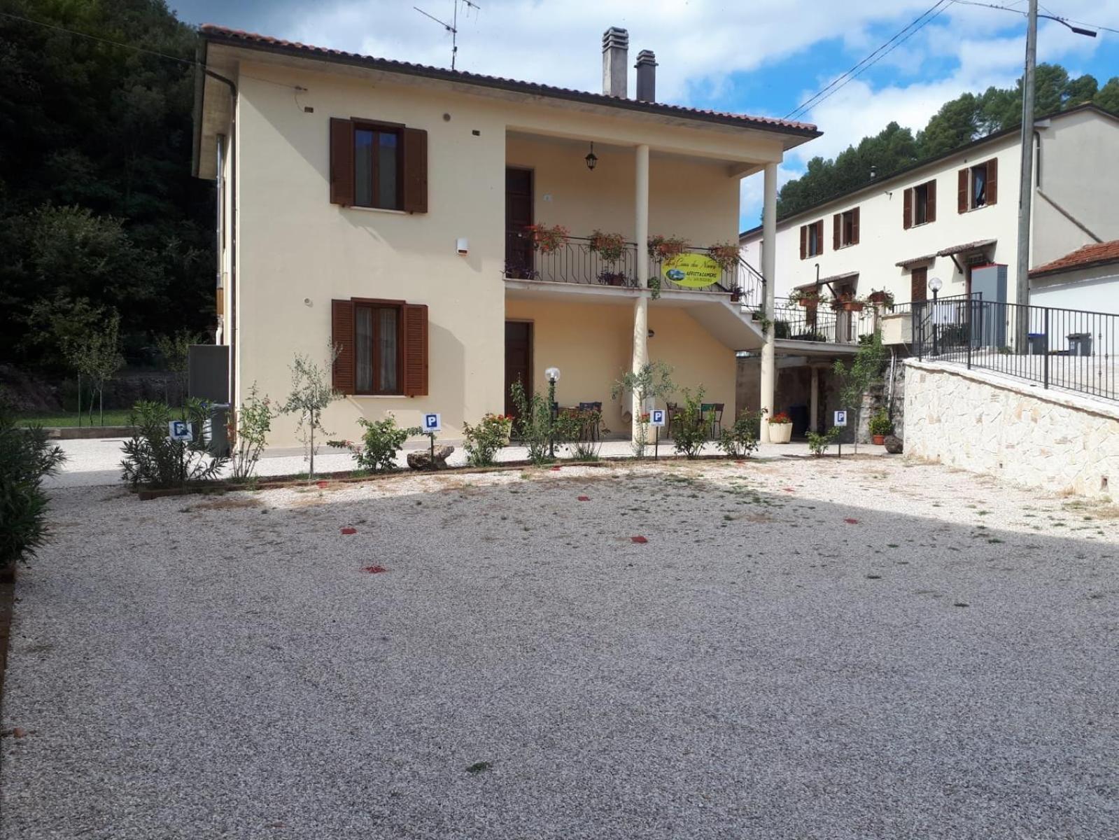 La Casa Dei Nonni Hotel Torre Orsina Eksteriør billede